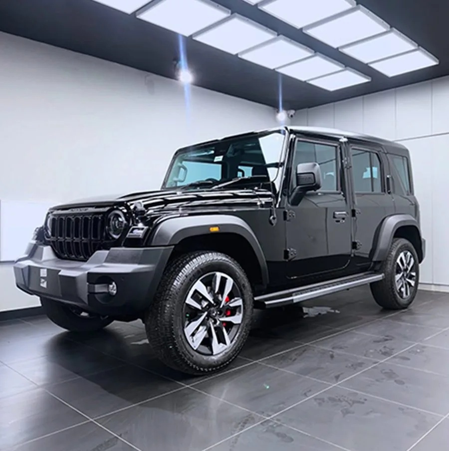 Mahindra Thar protected against stone chips with paint protection film